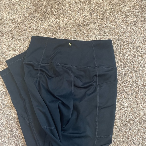 Black full length Victoria’s Secret leggings with pockets. - Picture 2 of 3